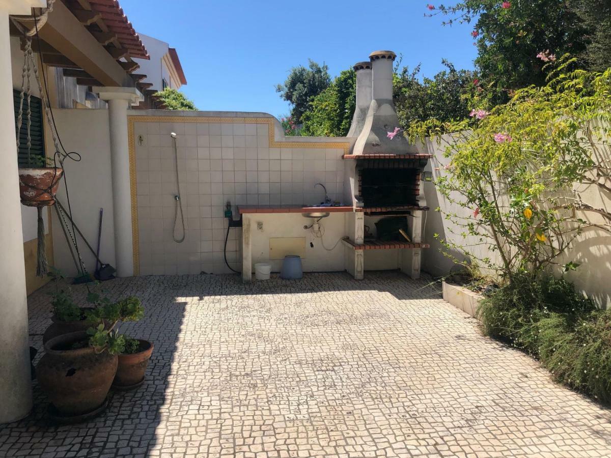 ヴィラ・ノヴァ・デ・ミルフォンテス Casa Da Oliveiraヴィラ エクステリア 写真