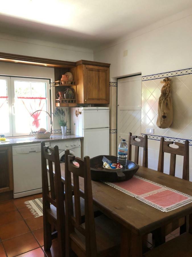 ヴィラ・ノヴァ・デ・ミルフォンテス Casa Da Oliveiraヴィラ エクステリア 写真